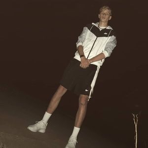 Meet your Posher, Mason